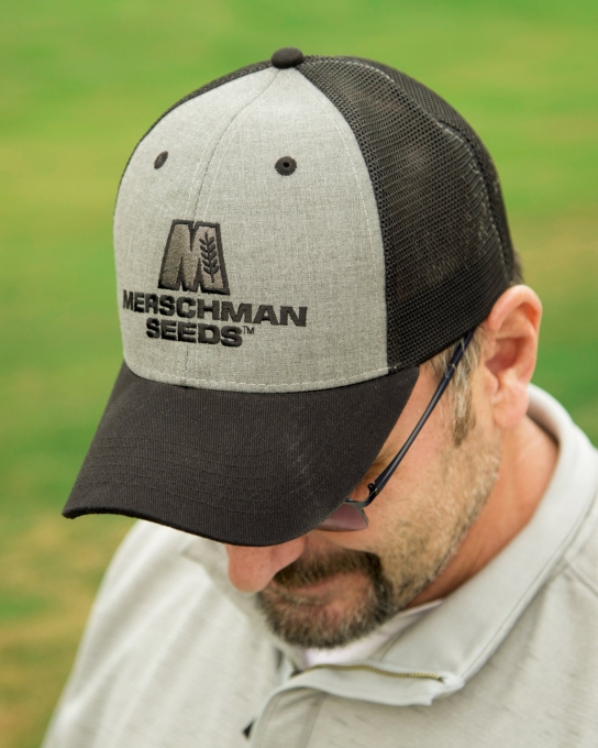 Man wearing Merschman Seeds hat